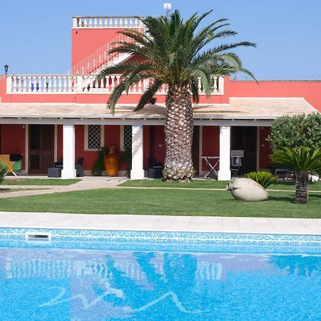 Bed & Breakfast Villa Michela Алецио Экстерьер фото