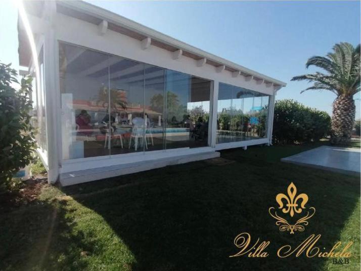 Bed & Breakfast Villa Michela Алецио Экстерьер фото